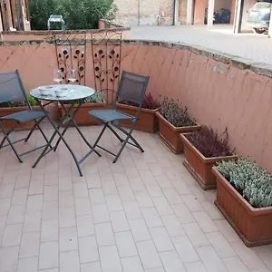 “come A Casa” Ferrara